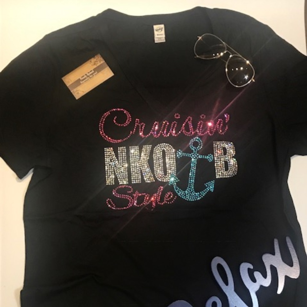 BLING 2XL VNeck NKOTB Cruise T NWT